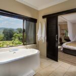 Shepherds-Tree-Executive-Suite-Bathroom
