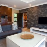 Shepherds-Tree-Family-Suite-Lounge